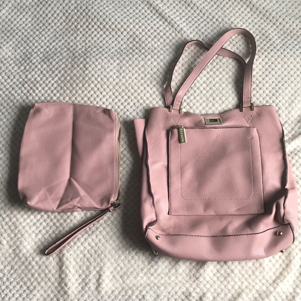 Steve Madden pink pocketbook with matching cosmetic case Used but good condition